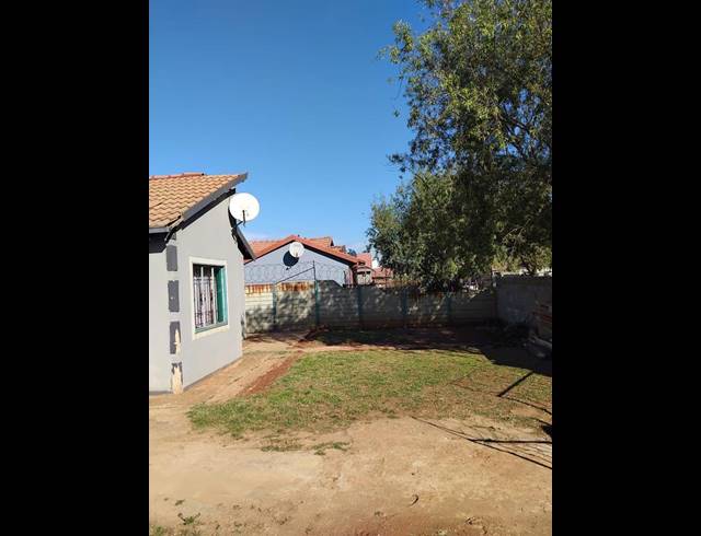 3 BEDROOM PROPERTY TO RENT IN VILLA LIZA